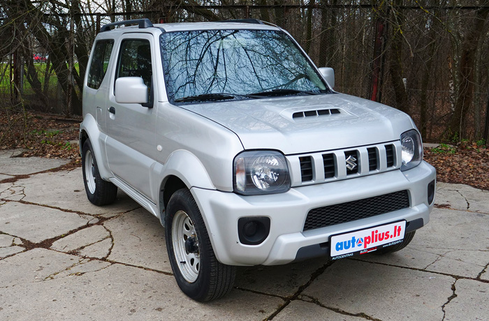 Suzuki Jimny - automobilis nuotykių ieškotojams